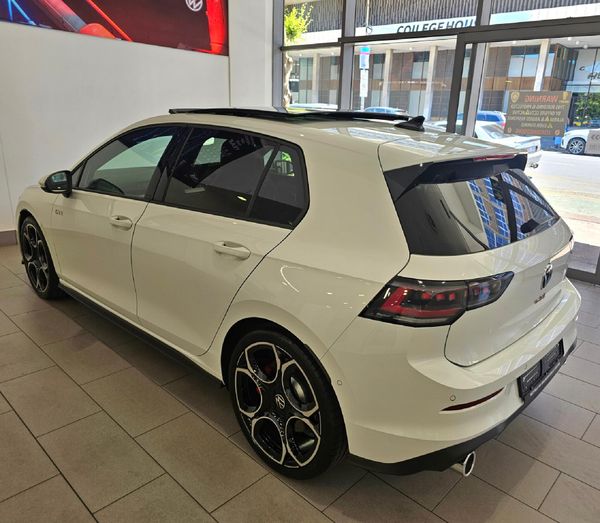 2026-Volkswagen-Golf-8-GTI-20-TSI-DSG image:21