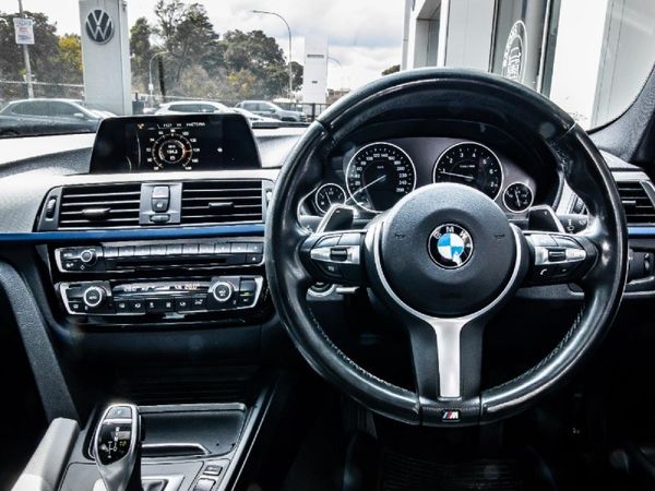 2017-BMW-3-Series-320i-M-Sport-Auto image:11