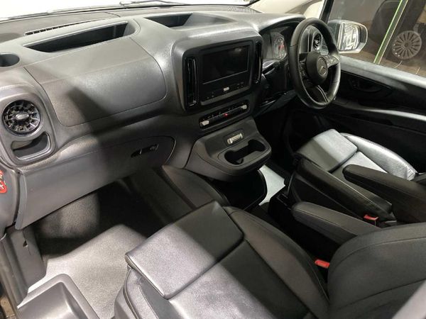 2025-Mercedes-Benz-Vito-116-20-CDI-Tourer-Pro-Auto image:6
