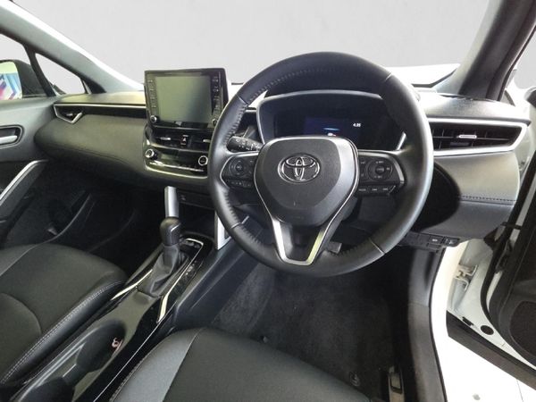 2023-Toyota-Corolla-Cross-18-XR-Hybrid image:12
