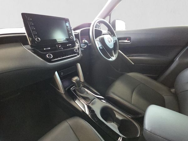 2023-Toyota-Corolla-Cross-18-XR-Hybrid image:18