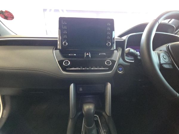 2023-Toyota-Corolla-Cross-18-XR-Hybrid image:19