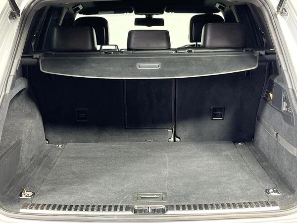 2017-Volkswagen-Touareg-GP-30-V6-TDI-Luxury-Auto image:12