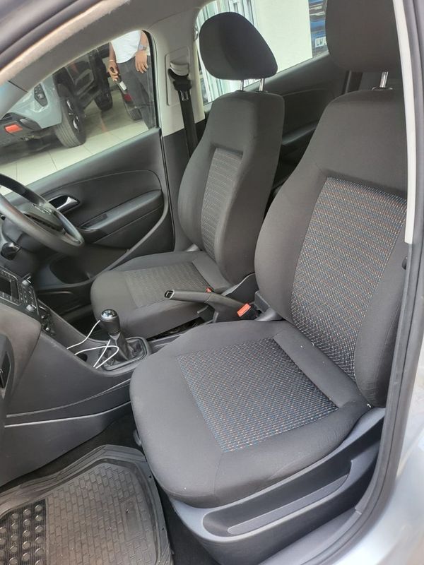 2021-Volkswagen-Polo-Vivo-14-Trendline-5-dr image:10