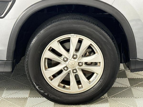 2022-Mitsubishi-ASX-20-ES image:3