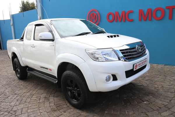 2012-Toyota-Hilux-30-D-4D-Raider-Xtra-Cab-4x4 image:2