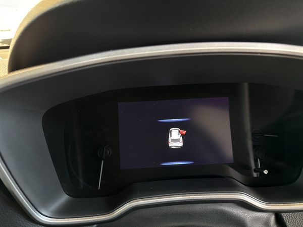 2025-Toyota-Corolla-Cross-COROLLA-CROSS image:12