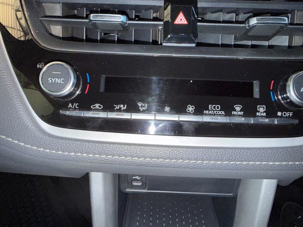 2025-Toyota-Corolla-Cross-COROLLA-CROSS image:13