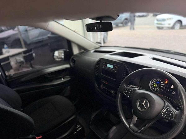 2023-Mercedes-Benz-Vito-116-20-CDI-Tourer-Pro-Auto image:11