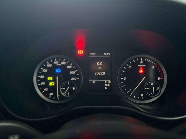 2023-Mercedes-Benz-Vito-116-20-CDI-Tourer-Pro-Auto image:14