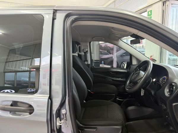 2023-Mercedes-Benz-Vito-116-20-CDI-Tourer-Pro-Auto image:19