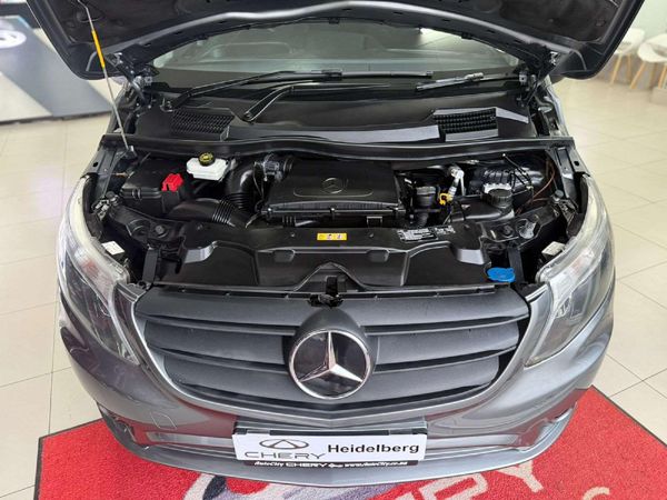 2023-Mercedes-Benz-Vito-116-20-CDI-Tourer-Pro-Auto image:7