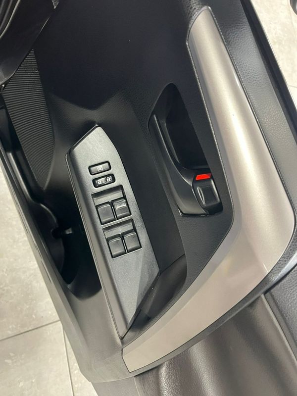 2017-Toyota-RAV4-20-GX-Auto image:9