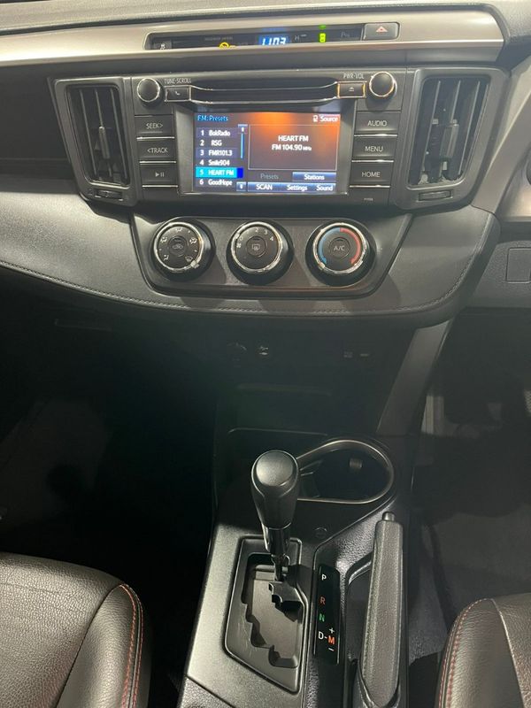 2017-Toyota-RAV4-20-GX-Auto image:8