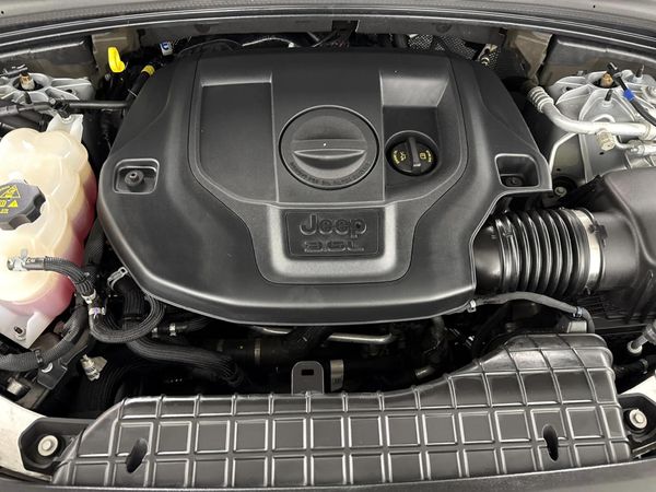 2025-Jeep-Grand-Cherokee-L-36L-Overland image:12