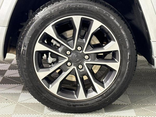 2025-Jeep-Grand-Cherokee-L-36L-Overland image:7