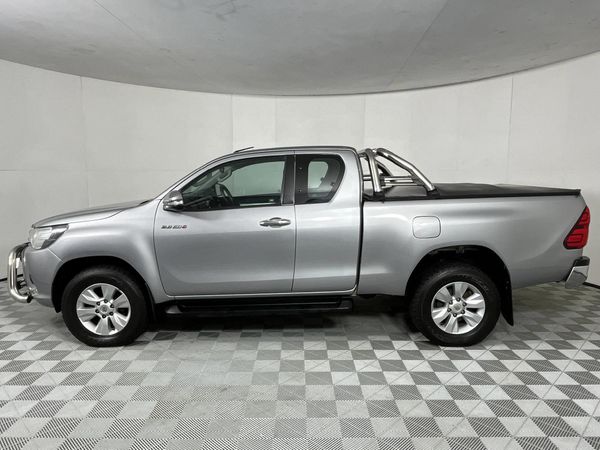 2016-Toyota-Hilux-28-GD-6-Raised-Body-Raider-Extended-Cab image:13