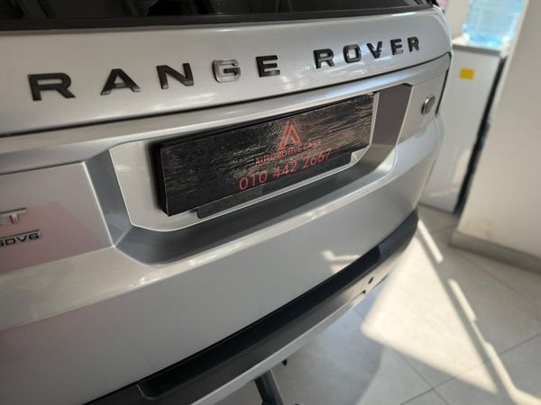 2014-Land-Rover-Range-Rover-Sport-30-SDV6-HSE image:11