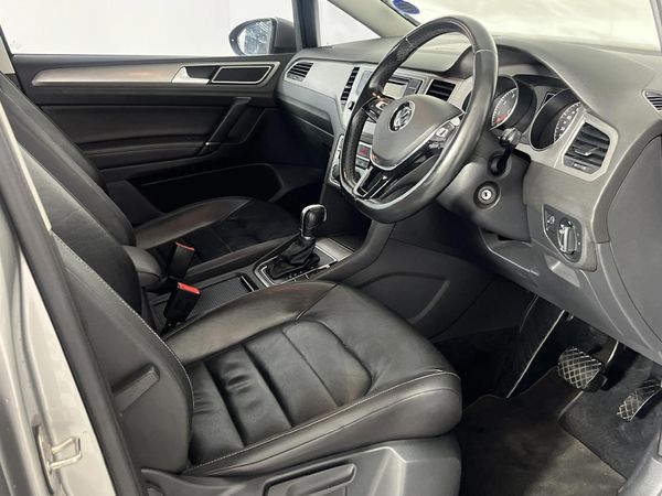 2017-Volkswagen-Golf-SV-14-TSI-Comfortline-Auto image:9