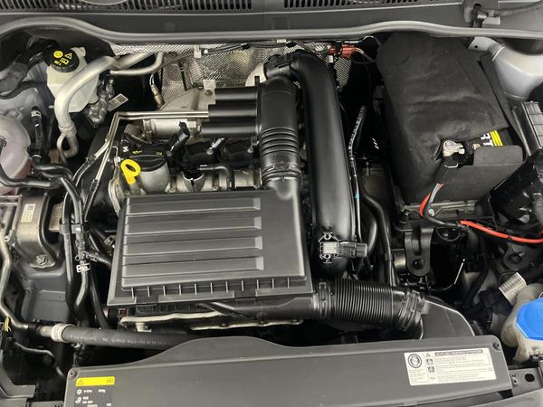 2017-Volkswagen-Golf-SV-14-TSI-Comfortline-Auto image:13