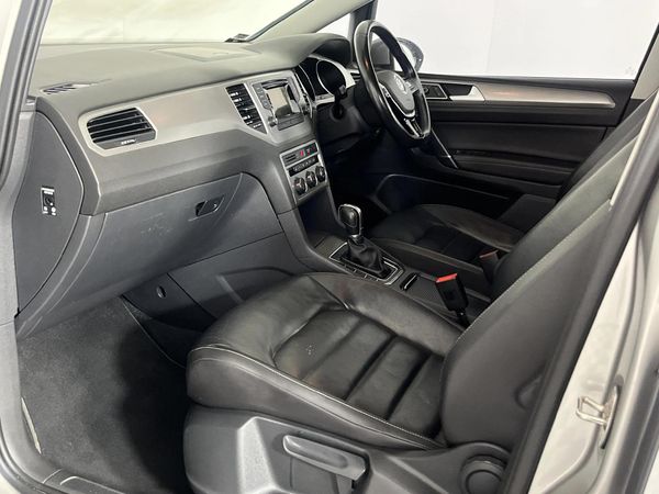 2017-Volkswagen-Golf-SV-14-TSI-Comfortline-Auto image:8