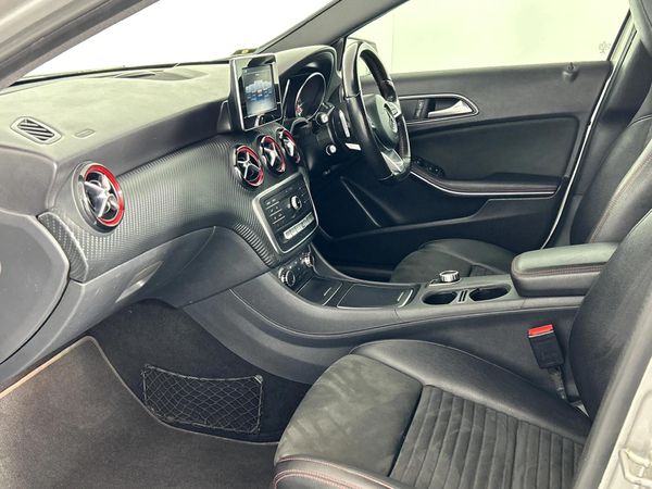 2016-Mercedes-Benz-A-Class-A-250-Sport-Auto image:8