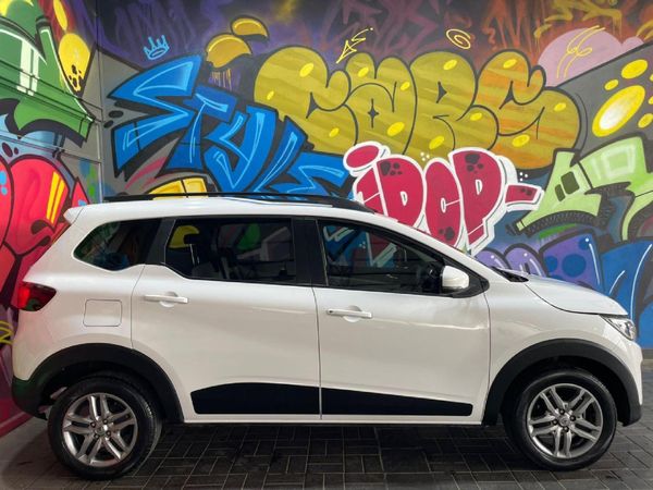 2021-Renault-Triber-10-Intens-Auto image:2