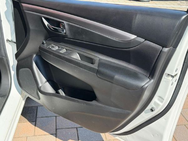 2025-Suzuki-Ciaz-15-GL-Auto image:11