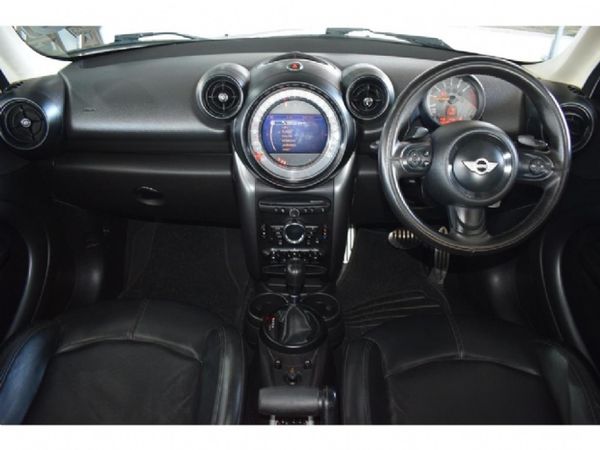 2015-MINI-Countryman-Cooper-S-Auto image:9