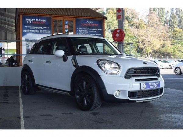 2015-MINI-Countryman-Cooper-S-Auto image:2