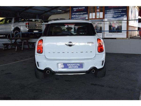 2015-MINI-Countryman-Cooper-S-Auto image:4