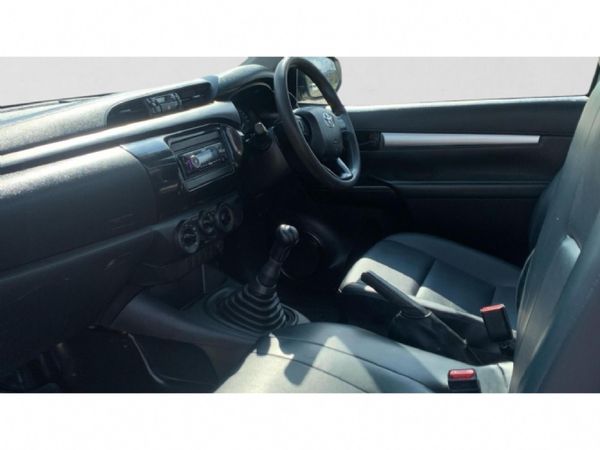 2024-Toyota-Hilux-24-GD-Single-Cab image:12
