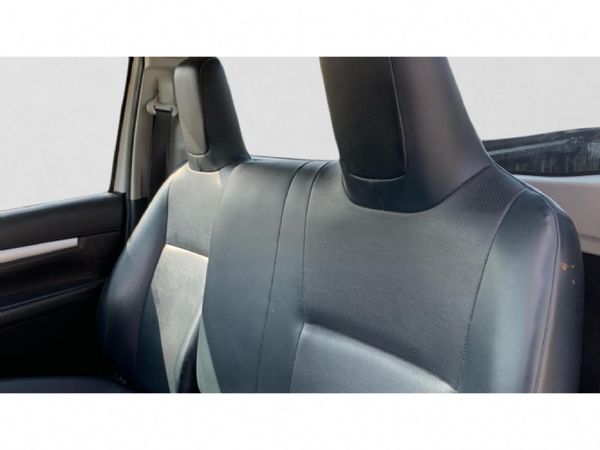 2024-Toyota-Hilux-24-GD-Single-Cab image:14