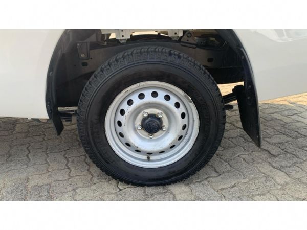 2024-Toyota-Hilux-24-GD-Single-Cab image:17
