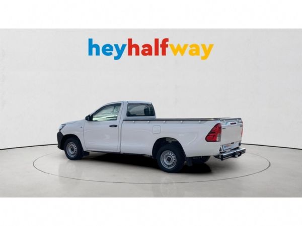 2024-Toyota-Hilux-24-GD-Single-Cab image:3
