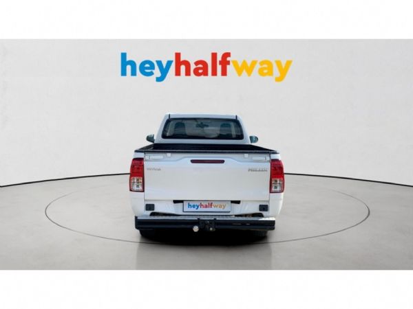 2024-Toyota-Hilux-24-GD-Single-Cab image:5