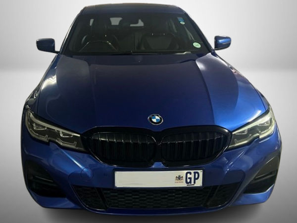 2020-BMW-3-Series-320i-M-Sport image:3