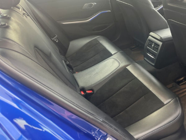 2020-BMW-3-Series-320i-M-Sport image:7