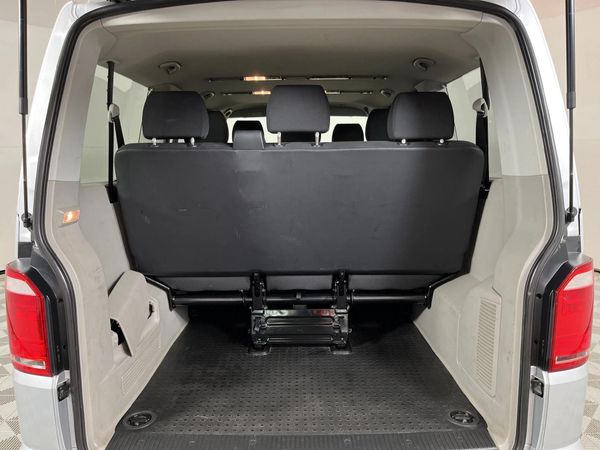 2019-Volkswagen-Kombi-20-TDI-Auto-103kW-Trendline image:11