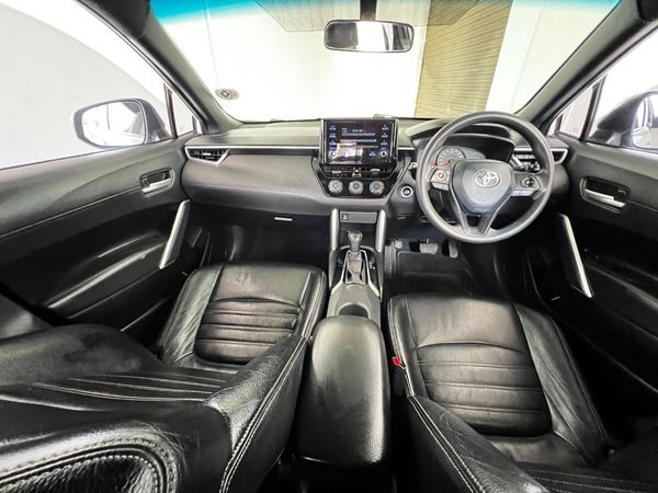 2021-Toyota-Corolla-Cross-18-XS image:9