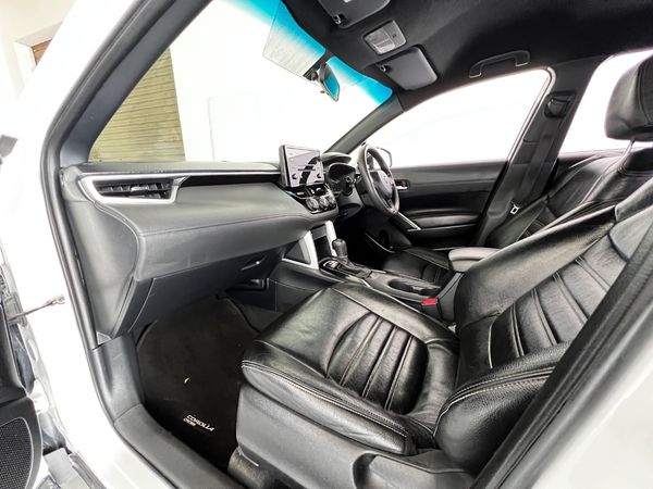 2021-Toyota-Corolla-Cross-18-XS image:11