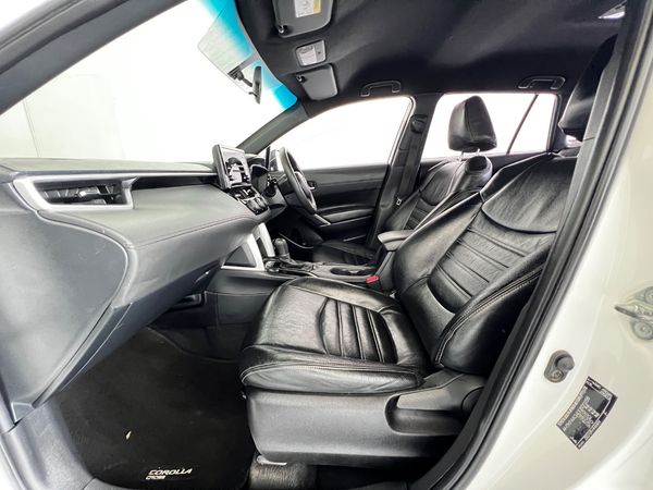 2021-Toyota-Corolla-Cross-18-XS image:12