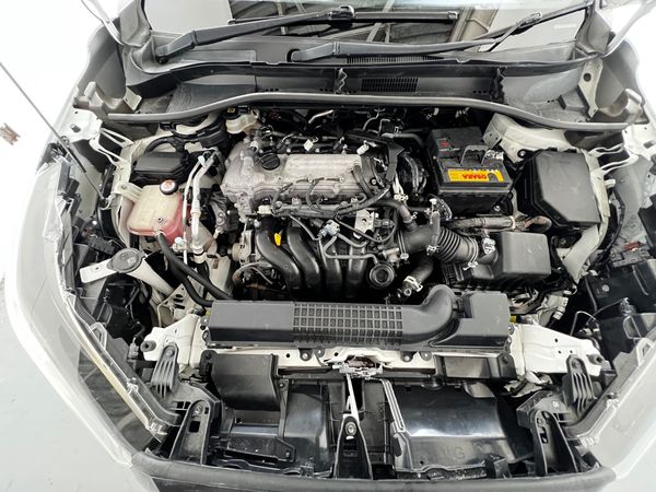 2021-Toyota-Corolla-Cross-18-XS image:16