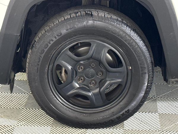 2021-Jeep-Renegade-14-TJet-Sport image:4