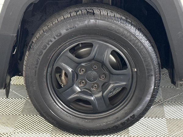 2021-Jeep-Renegade-14-TJet-Sport image:5
