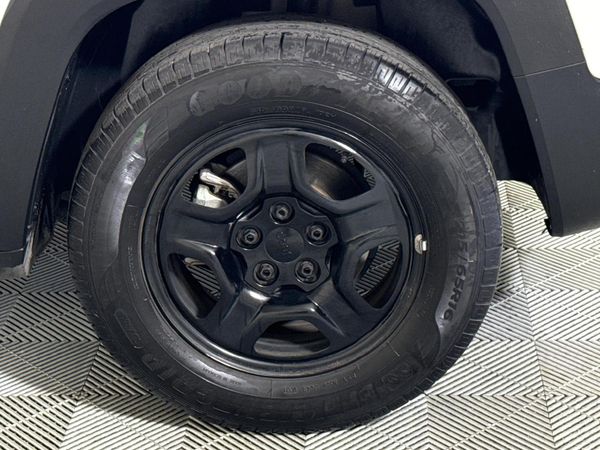 2021-Jeep-Renegade-14-TJet-Sport image:6