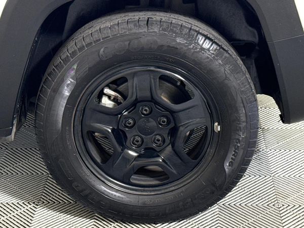 2021-Jeep-Renegade-14-TJet-Sport image:7