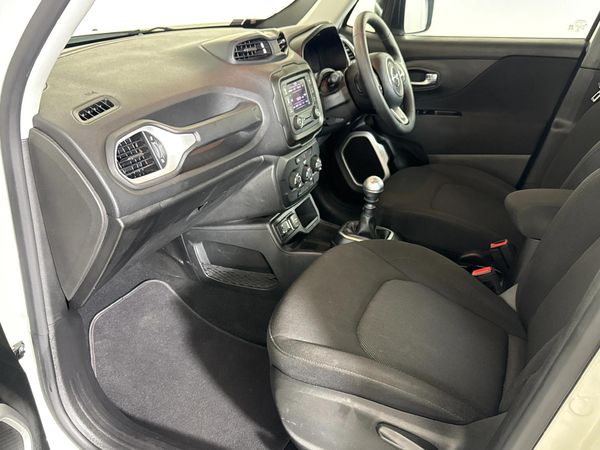 2021-Jeep-Renegade-14-TJet-Sport image:8