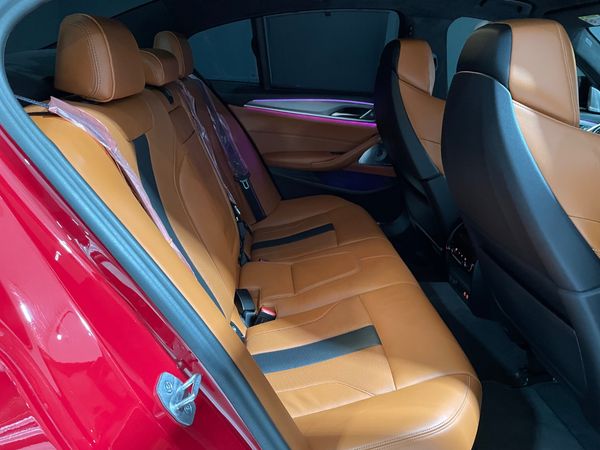 2022-BMW-M5-Competition-Auto image:5