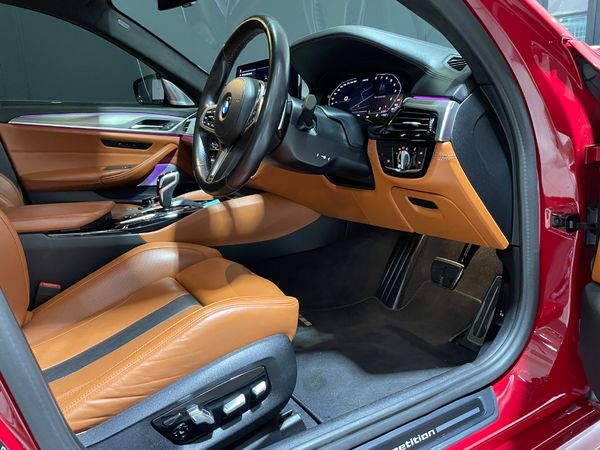 2022-BMW-M5-Competition-Auto image:7